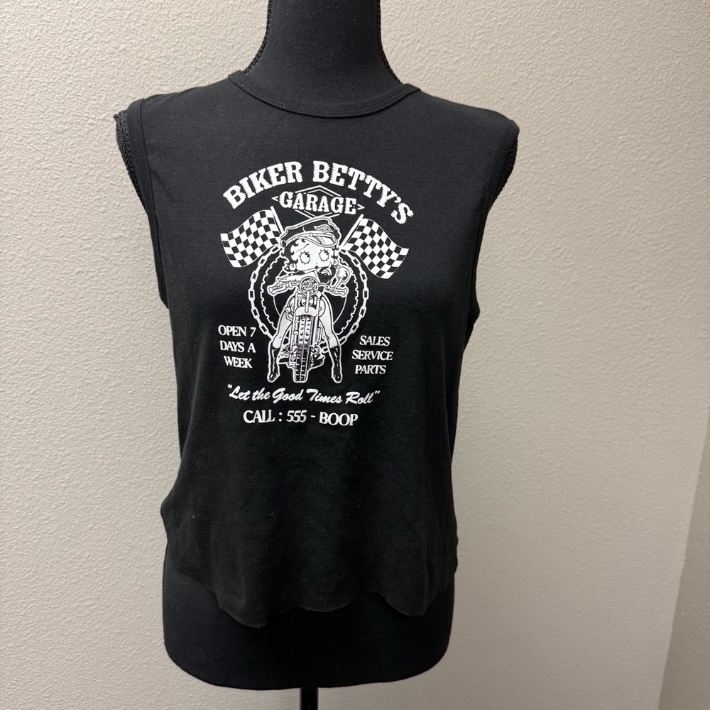 Betty Boop Biker Betty’s Garage Sleeveless Graphic Tank Large Black
